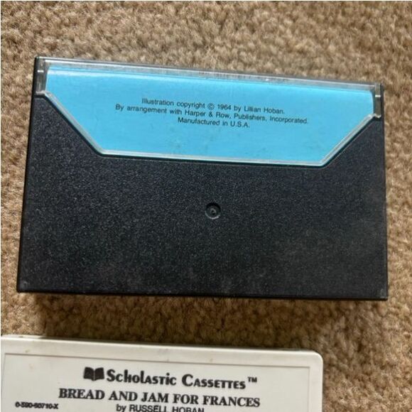 Scholastic Cassettes Bread and Jam For Frances Cassette - Picture 2 of 3